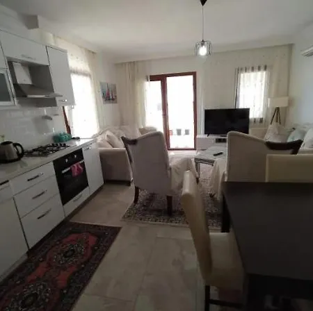Datca'Da Bueyuek Genis Bahceli Cazip Ev Vila *