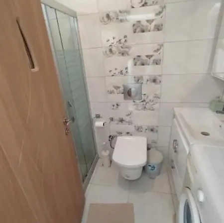 Datca'Da Bueyuek Genis Bahceli Cazip Ev Villa Datça