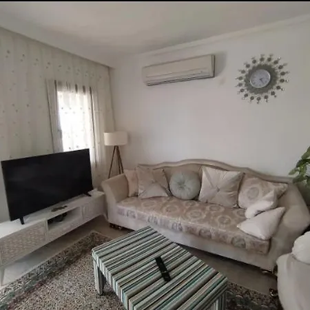 Villa Datca'Da Bueyuek Genis Bahceli Cazip Ev